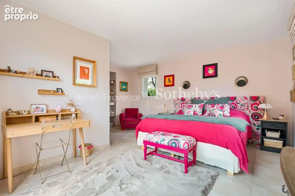 Maison Provençale moderne avec vue exceptionnelle sur la Sainte-Victoire - photo 15