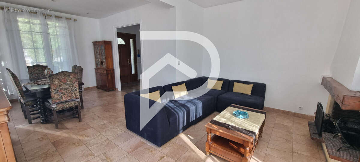 Maison à BOISSY-SAINT-LEGER