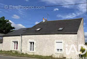 Photo 1 - Maison à CHARSONVILLE