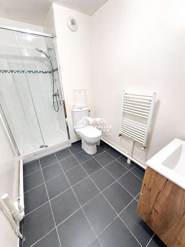 Appartement à SAINT-PIERRE-DU-PERRAY