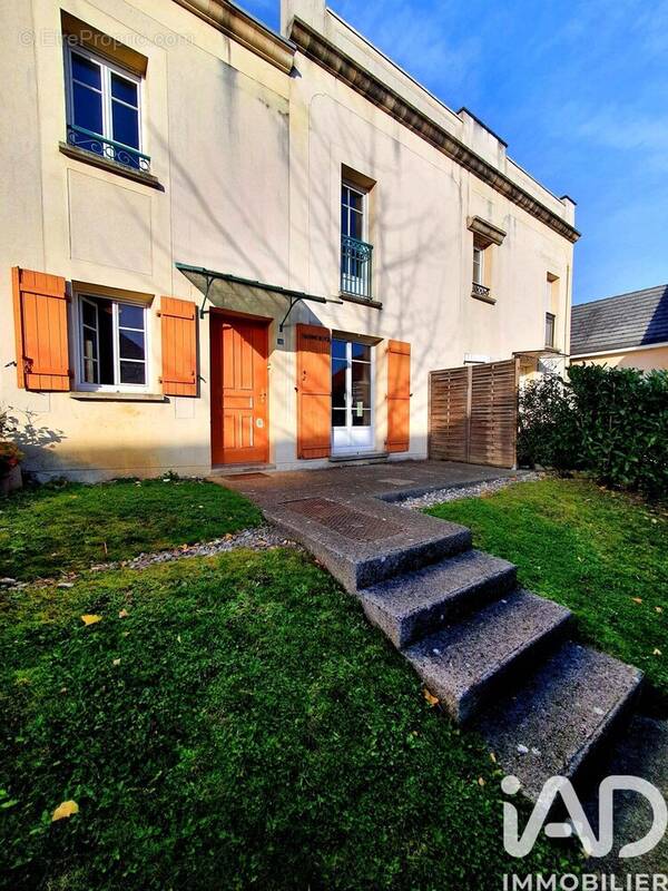 Photo 1 - Maison à MAGNY-LE-HONGRE