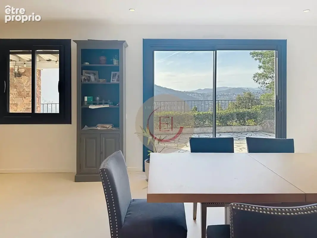 Superbe vue pour cette jolie villa renovee! - photo 27
