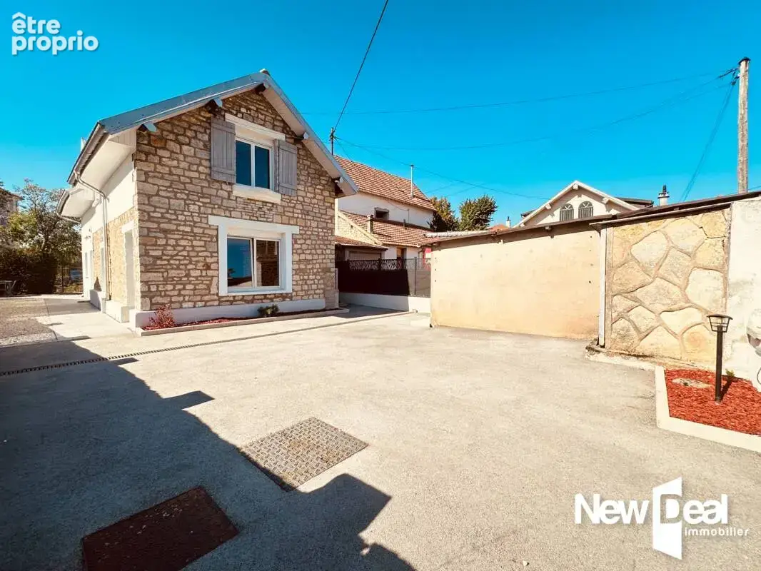 Photo Maison à Besancon au prix de 295 000€