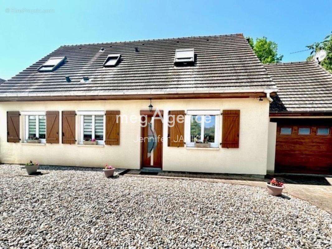 Maison à SAINT-JUST-EN-CHAUSSEE