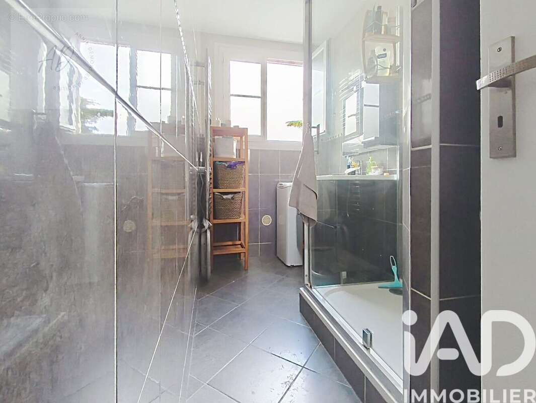 Photo 8 - Appartement à THIAIS