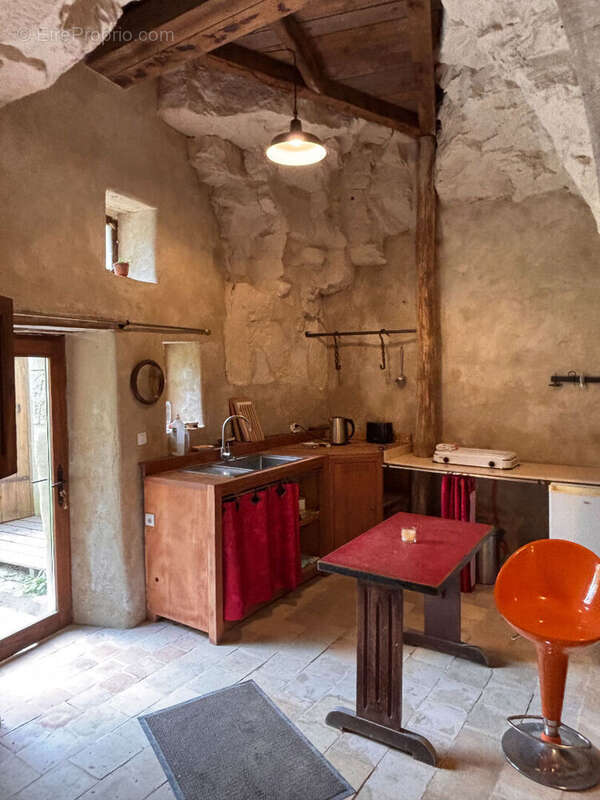 Maison à DOUE-LA-FONTAINE