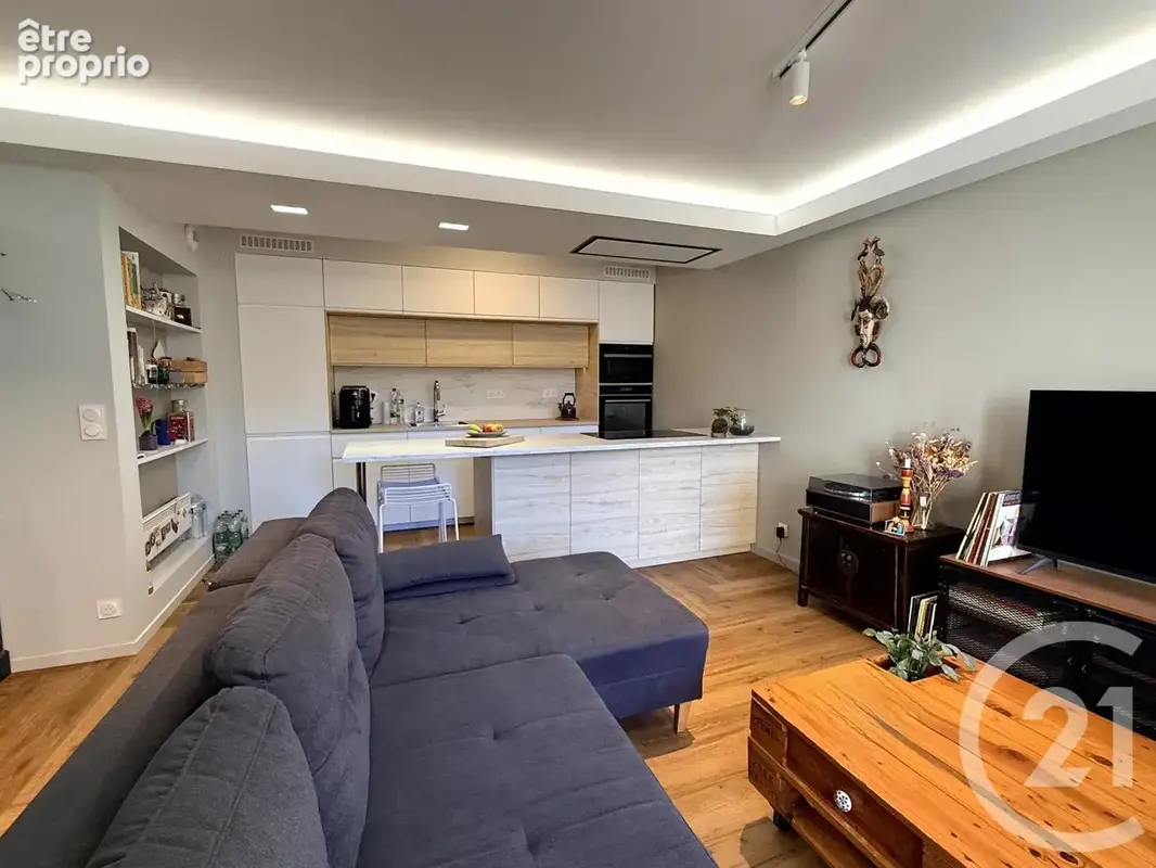 Appartement 4 pièces 77 m² à vendre à Saint-Quentin (02100) - photo 2