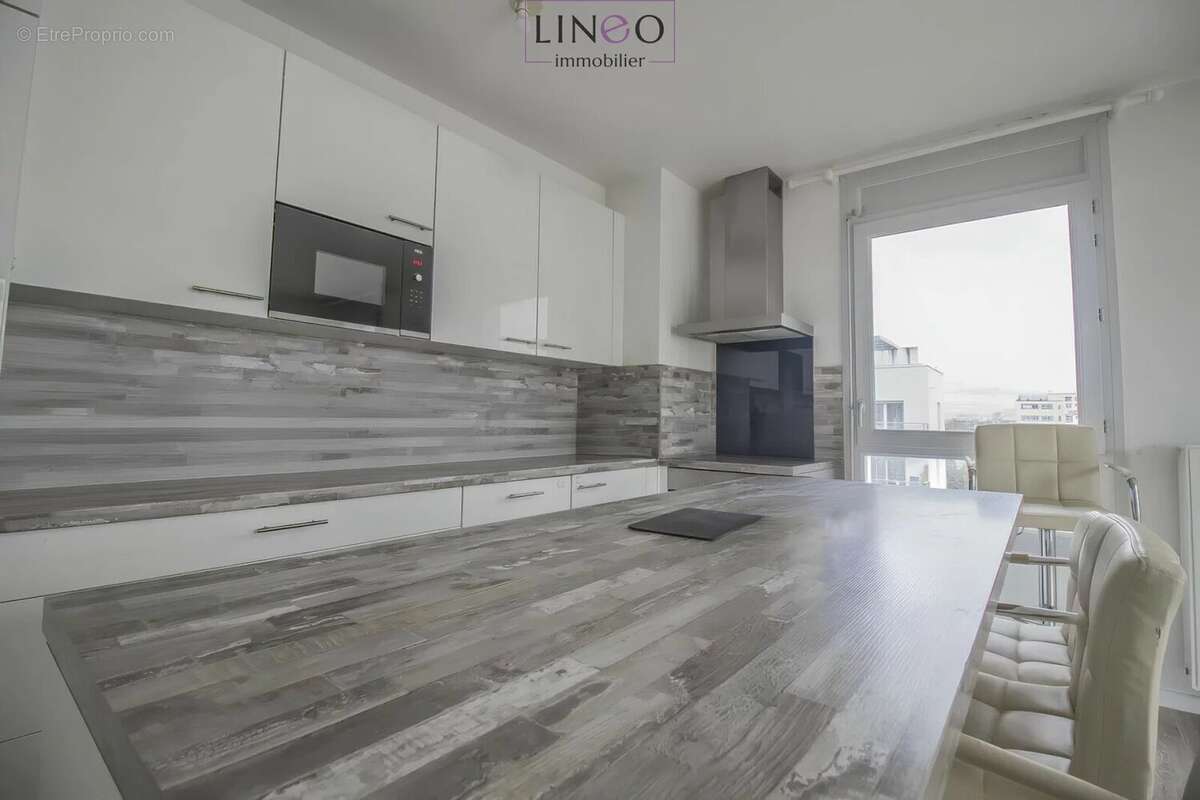 Appartement à CHOISY-LE-ROI