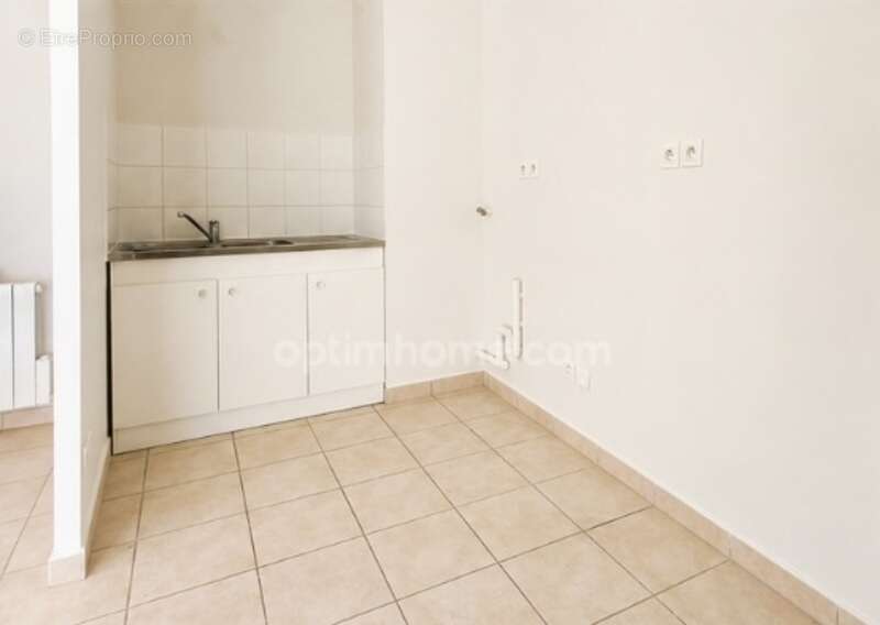 T3 de 62m2 avec loggia et box - Petite résidence en plein centre de Collonges-au-Mont-d’Or - photo 5