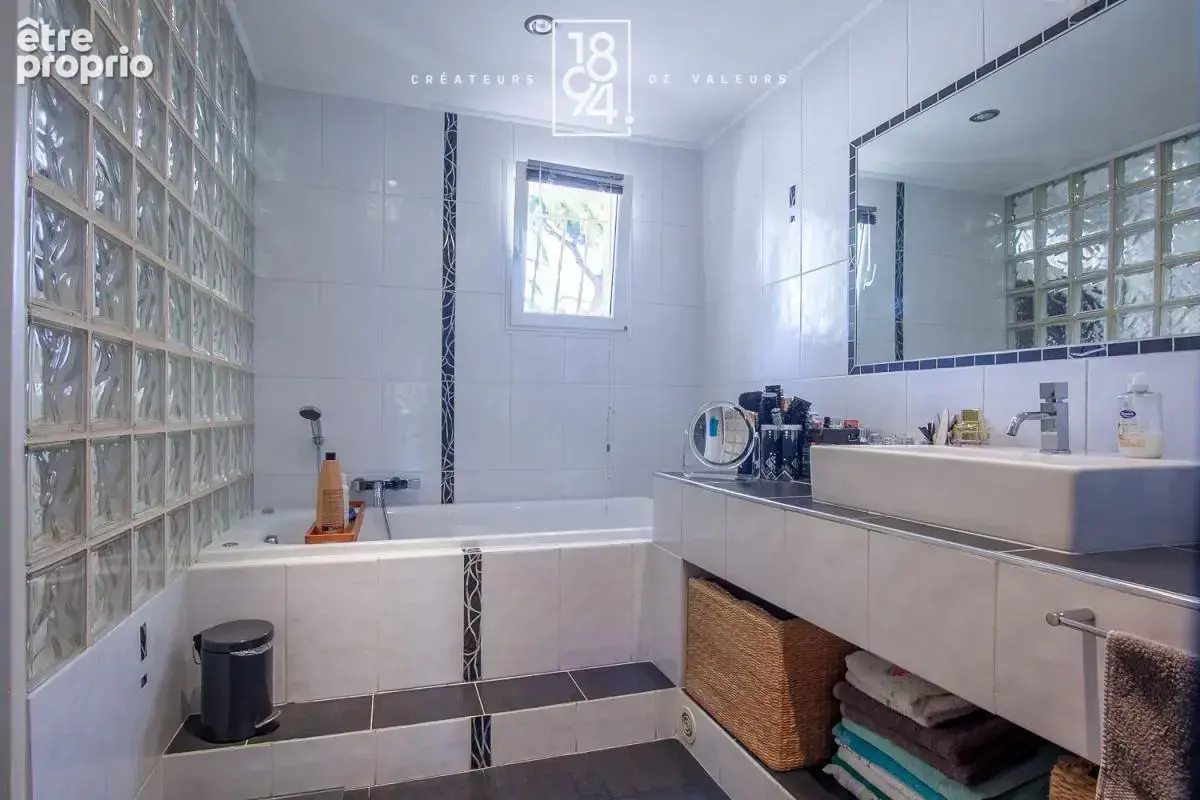 Maison de type T4 de 111m² sur un terrain de 500m², au calme et sans vis a vis - photo 14