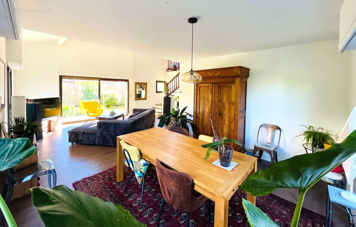 Maison à SAINT-VINCENT-DE-TYROSSE