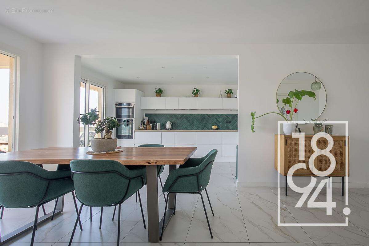 Appartement à MARSEILLE-9E