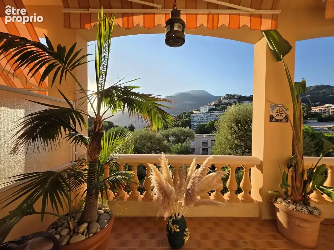 Roquebrune Cap Martin La Dragonnière  3 pièces avec jardin, garage,  piscine et vue mer - photo 21