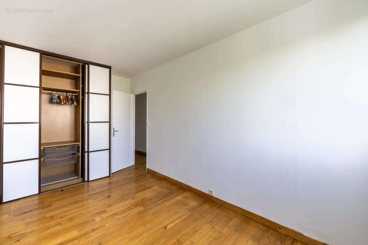Appartement à RUEIL-MALMAISON