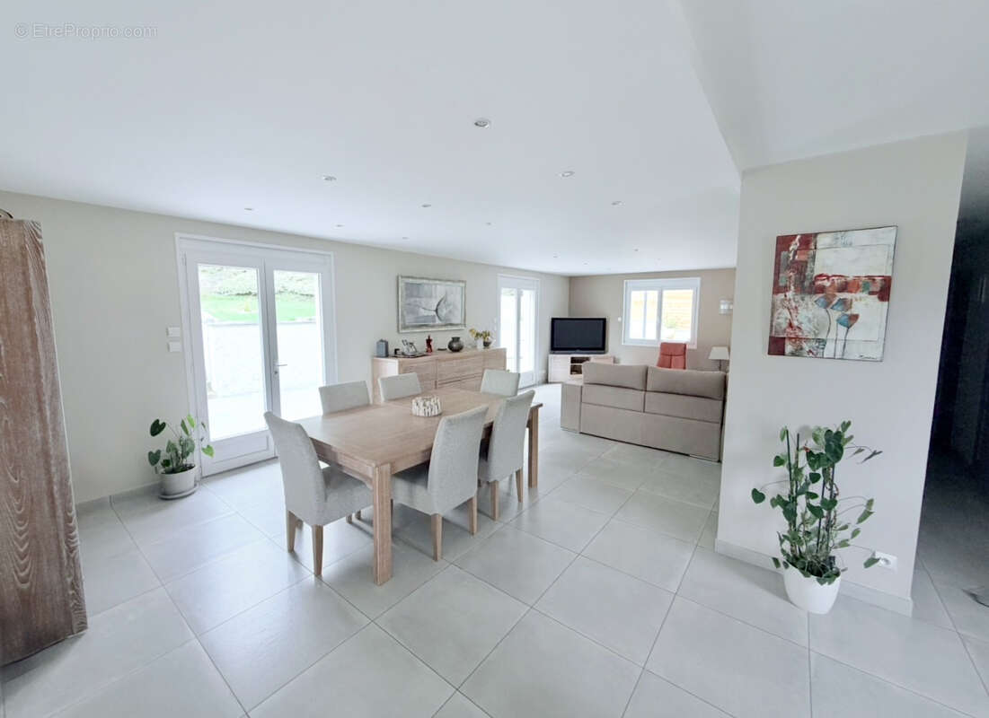 Maison à RIVE-DE-GIER