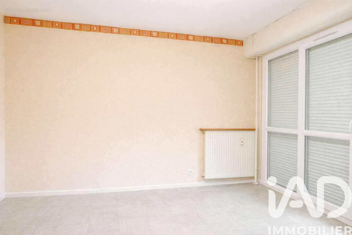 Photo 5 - Appartement à SAINT-OUEN-L'AUMONE