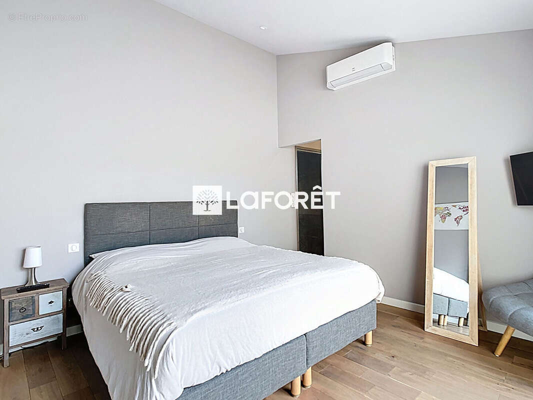 Maison à CHATILLON-SUR-CHALARONNE