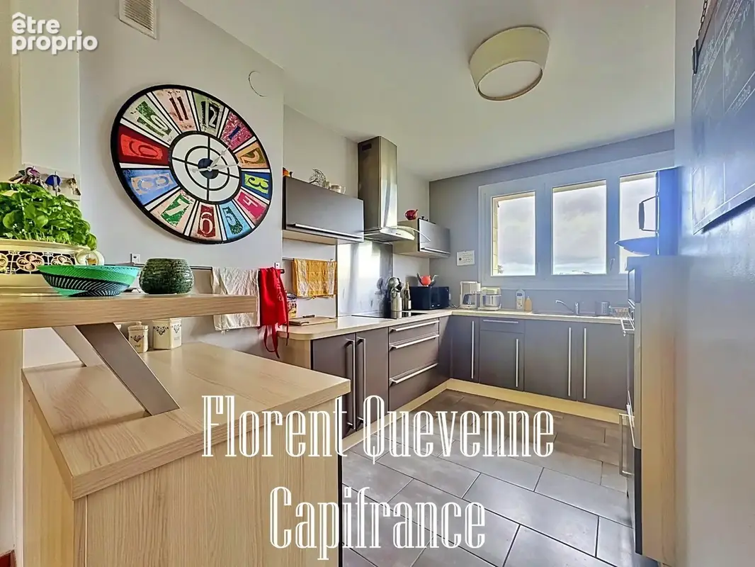 Dernier étage – 3 chambres – 47 m² de pièce de vie – balcon avec vue sur parc – garage - photo 4