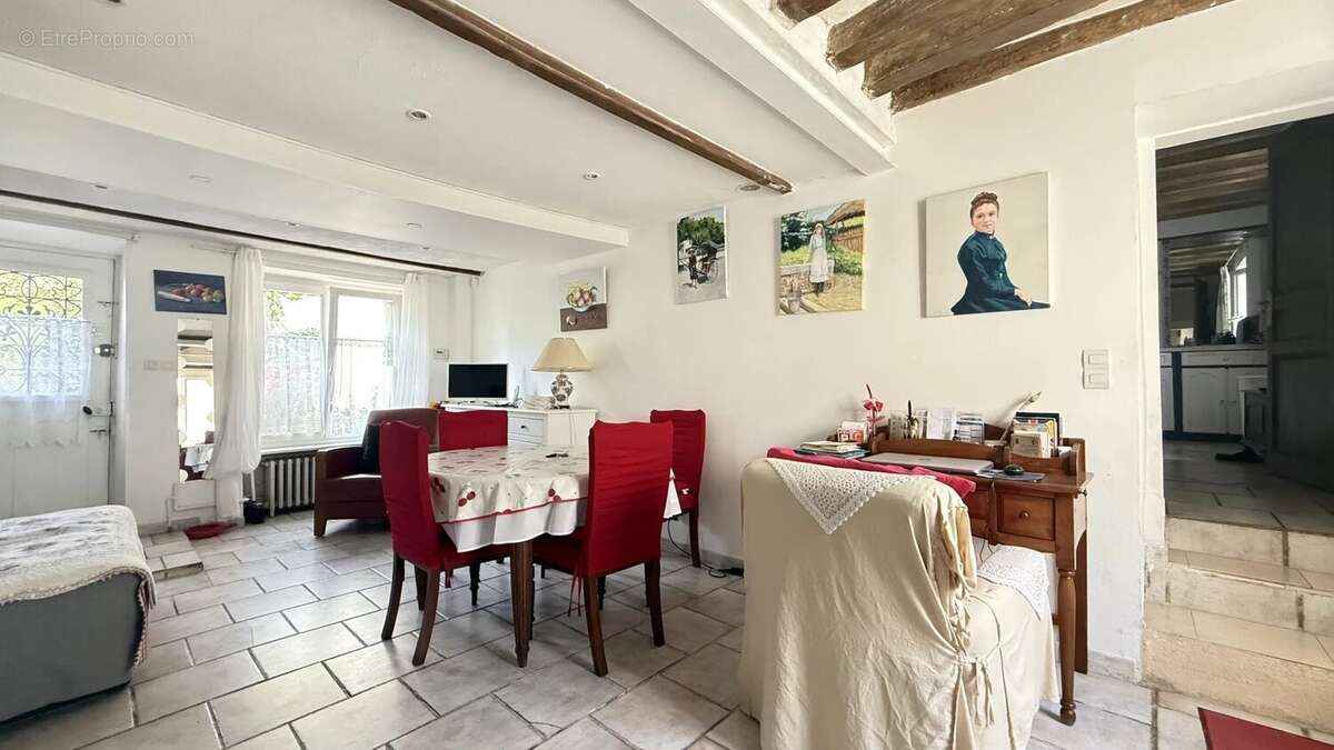 Maison 4 pièces de 84m² - photo 1