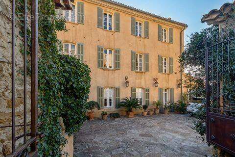 Maison à BORMES-LES-MIMOSAS