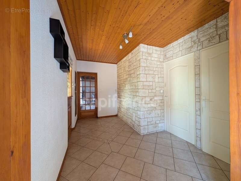 Maison à BLETTERANS