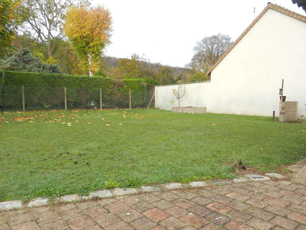 Maison à GARENNES-SUR-EURE