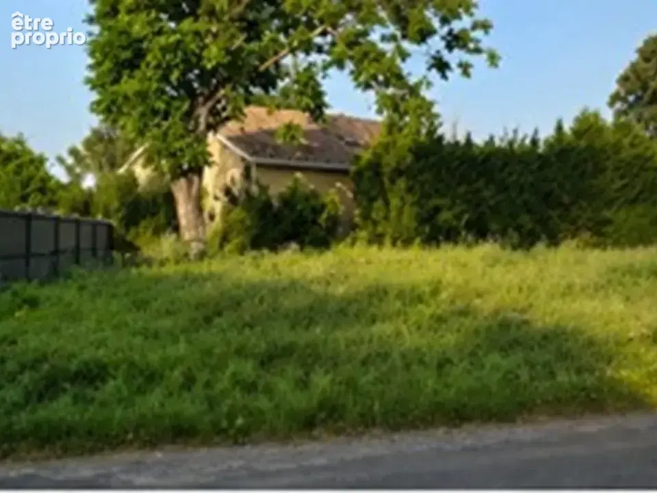 Terrain à PEUJARD