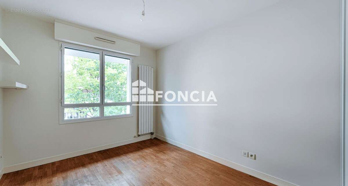 Appartement à ISSY-LES-MOULINEAUX