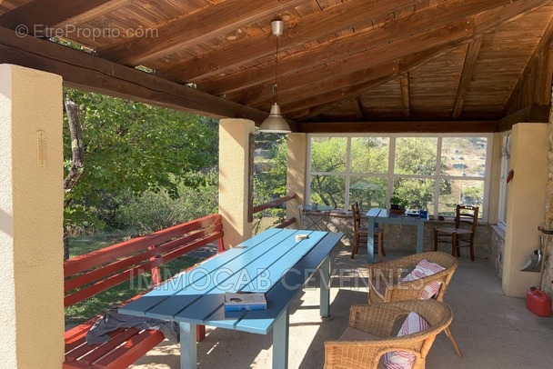 Maison à SAINT-AMBROIX