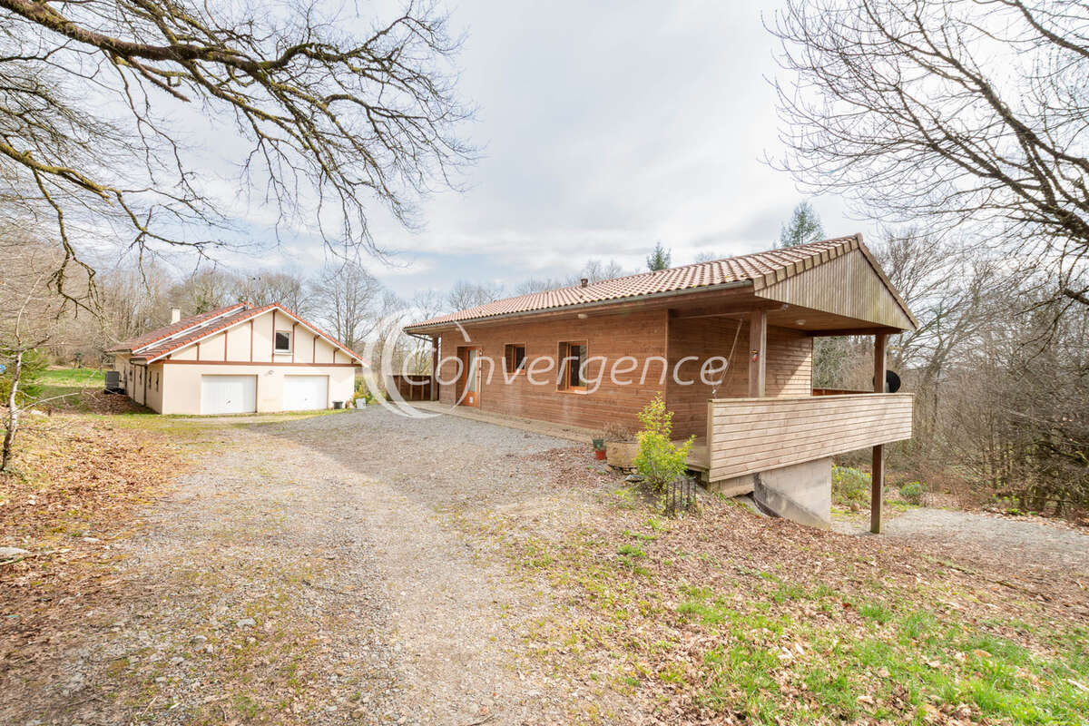 Maison à SAINT-SYLVESTRE