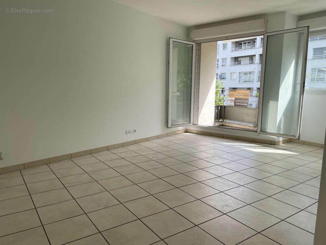 Appartement à MASSY