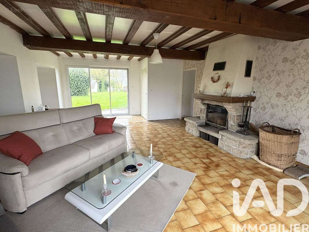 Photo 2 - Maison à MARTIGNE-FERCHAUD