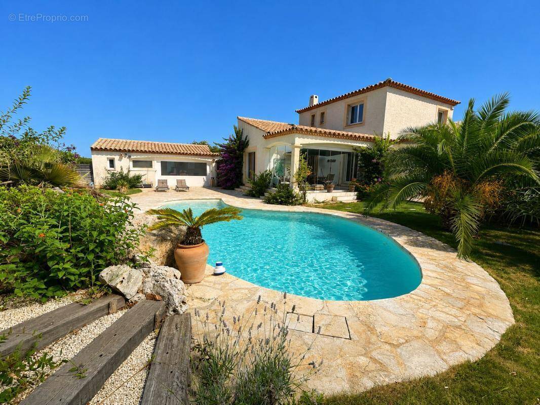 Maison à MEZE