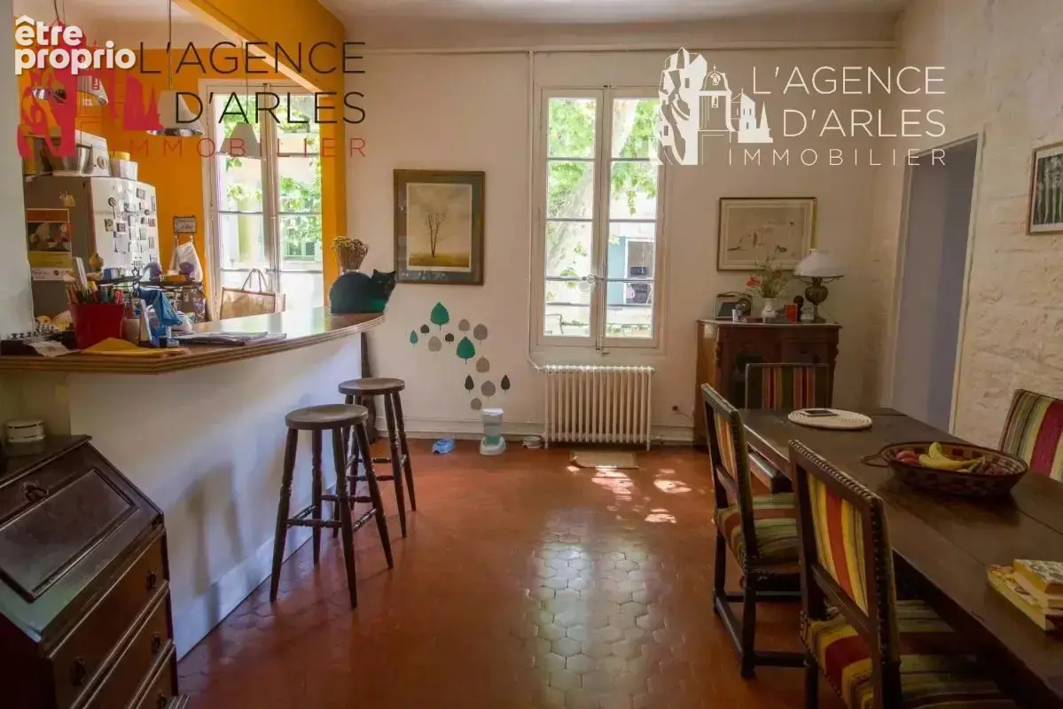 Arles La Roquette - Maison de caractère avec terrasse - photo 8