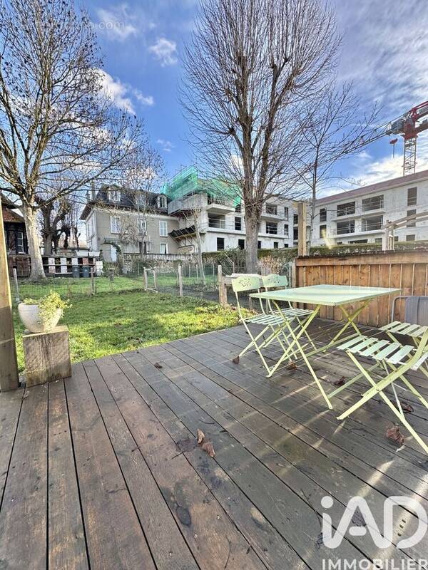 Photo 1 - Appartement à CROSNE