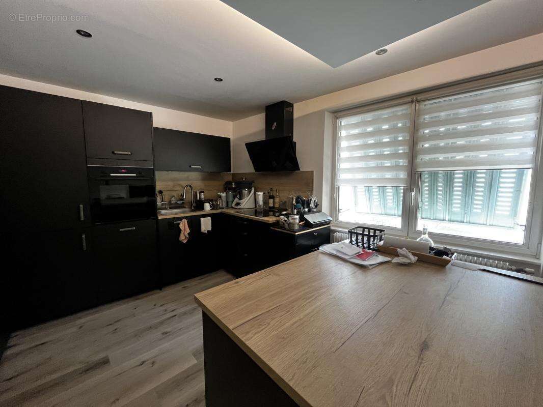 Appartement à FRASNE