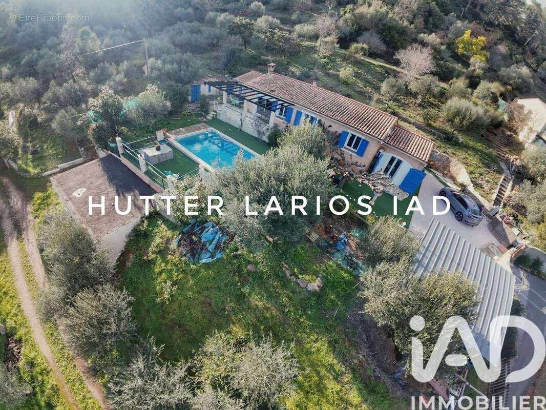 Photo 2 - Maison à LE LUC