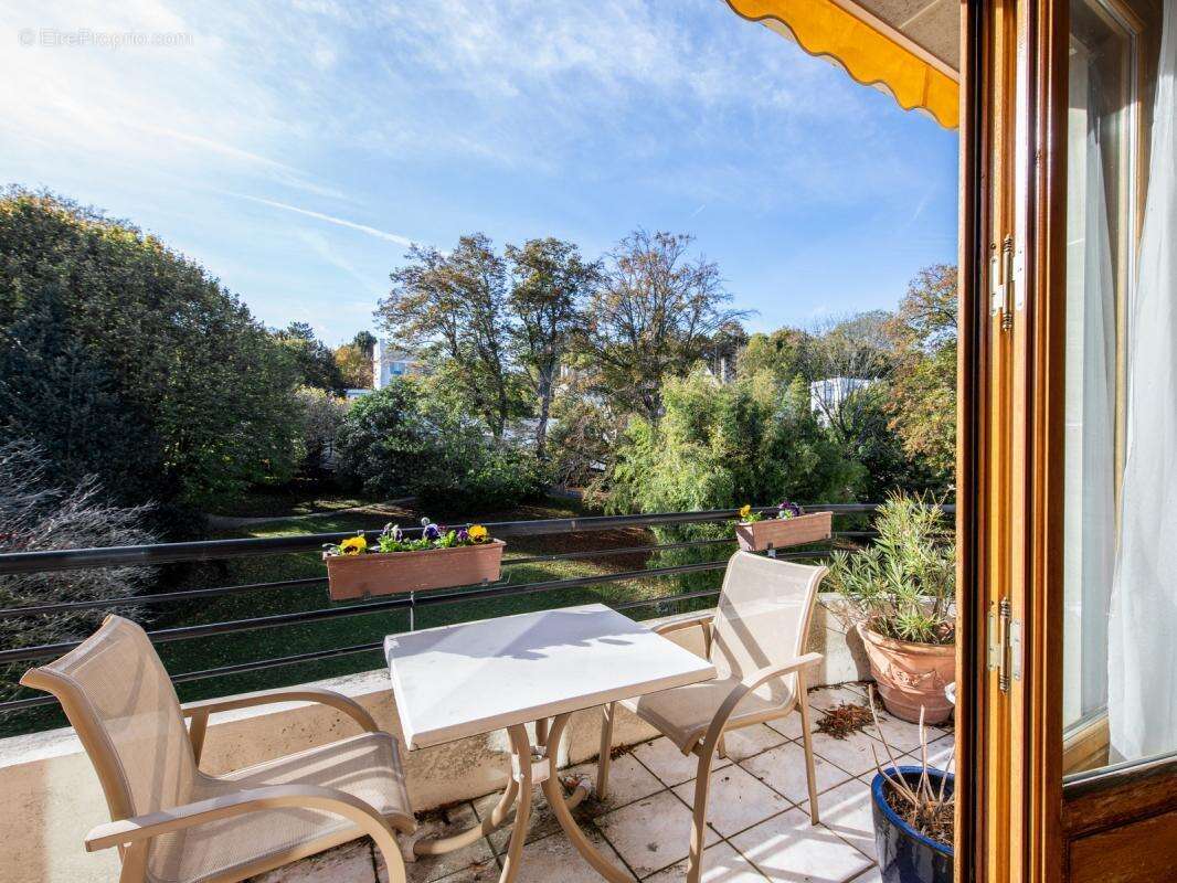 Appartement à BOUGIVAL