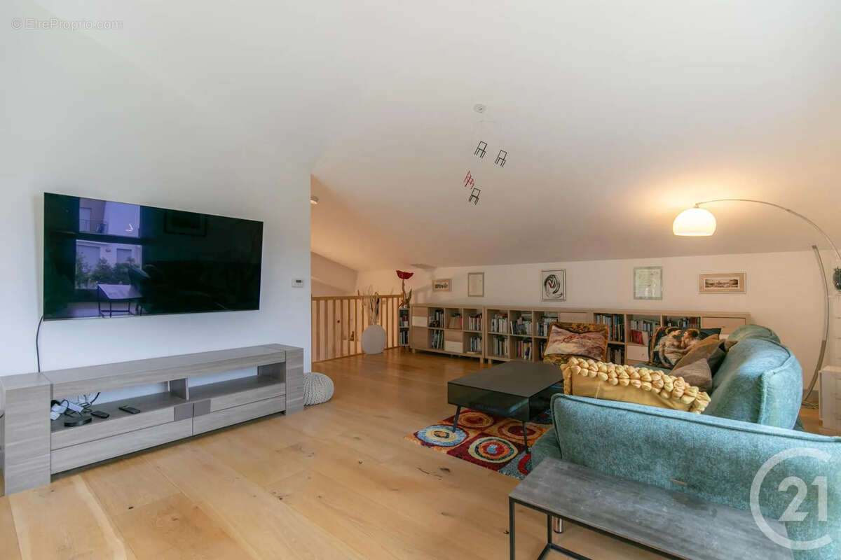 Appartement à CHENNEVIERES-SUR-MARNE