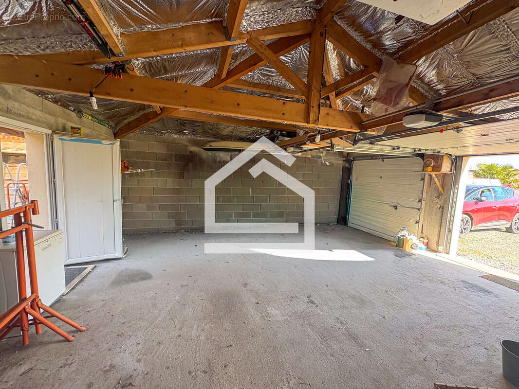 Maison à SAINT-MICHEL-CHEF-CHEF