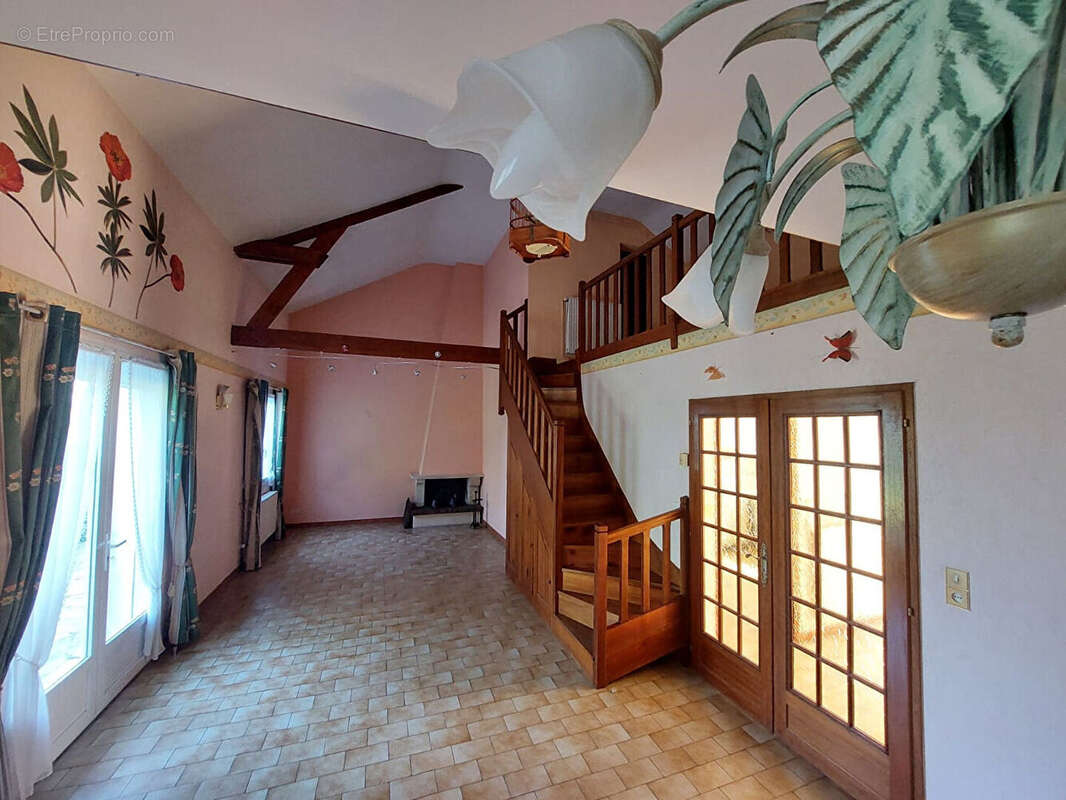 Maison à CHATELLERAULT