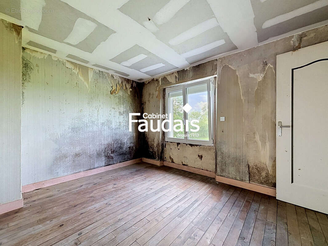 Maison à LA MEAUFFE
