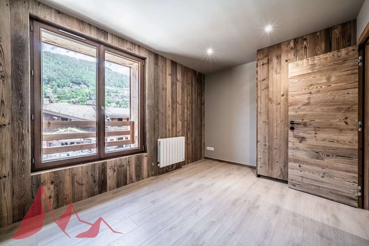 Splendide appartement duplex rénové de 4 chambres situé sur la place centrale de Morzine - photo 10