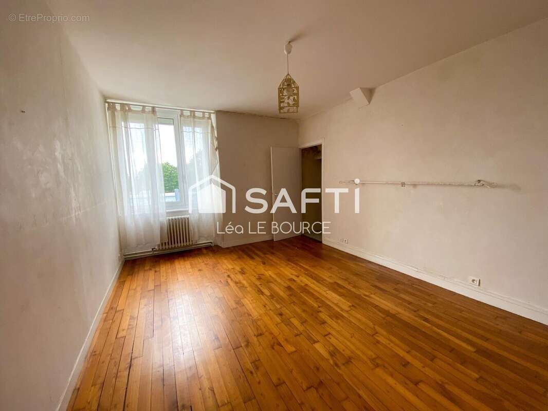 Photo 9 - Maison à ERGUE-GABERIC