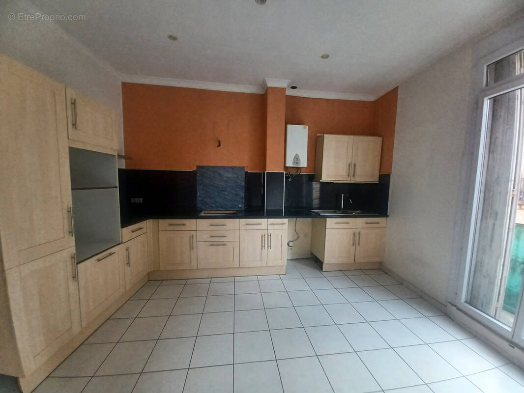Appartement à BEZIERS
