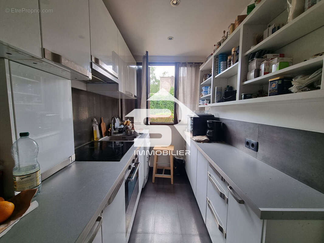 Appartement à FONTENAY-SOUS-BOIS