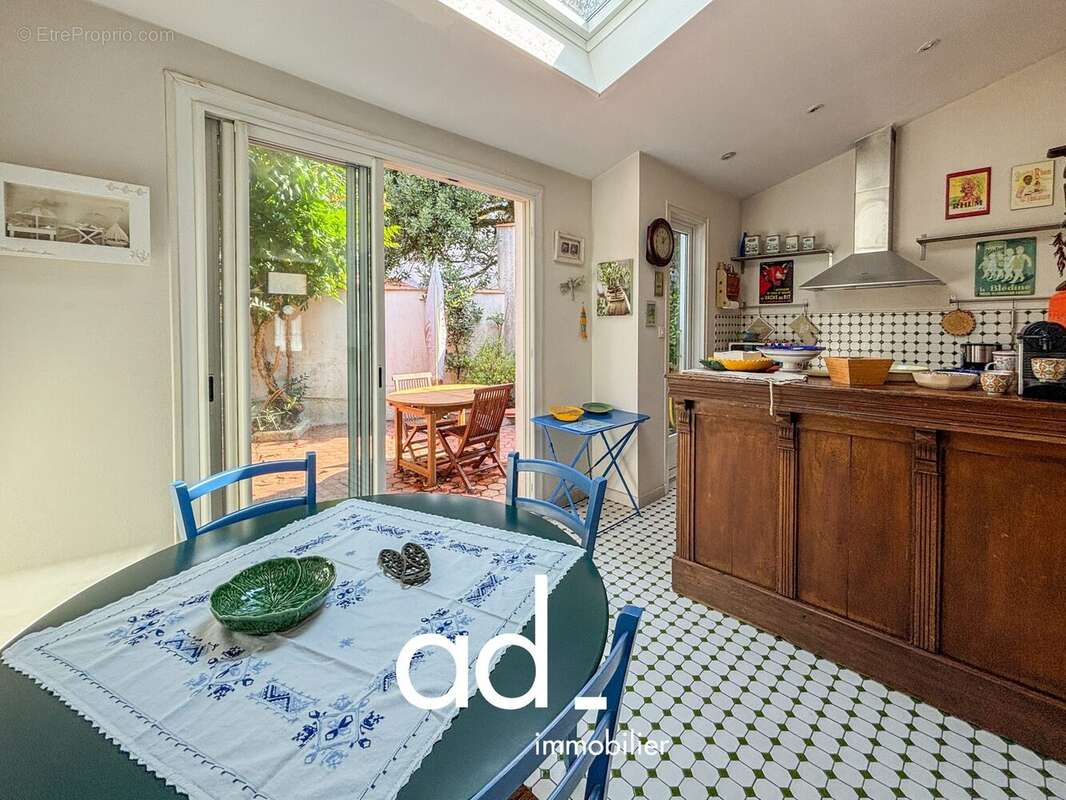 Maison 88 m² à La Rochelle  - photo 3