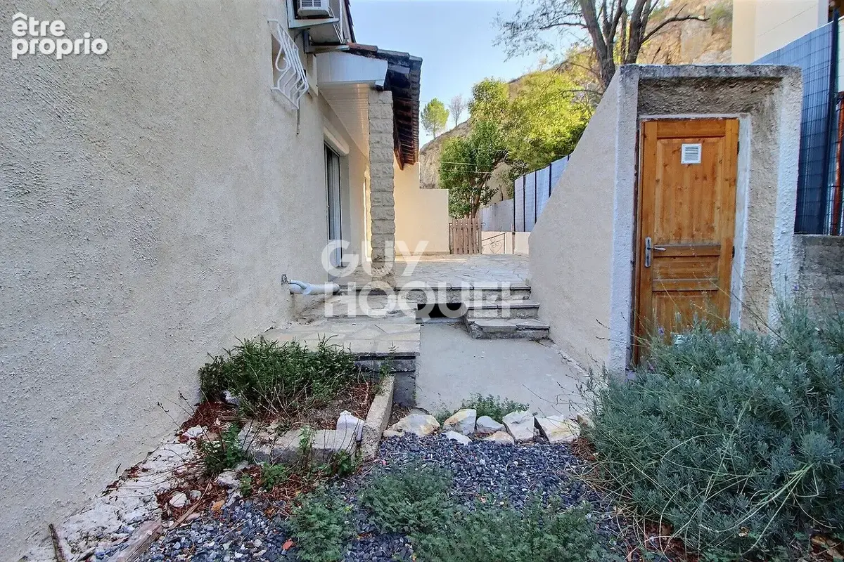 Maison Beaucaire 4 pièces 102 m2 - photo 9