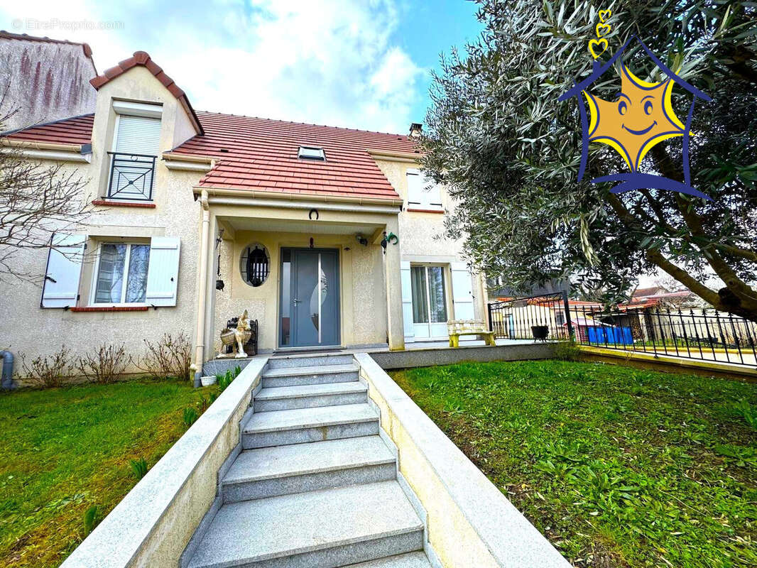 Maison à RIS-ORANGIS