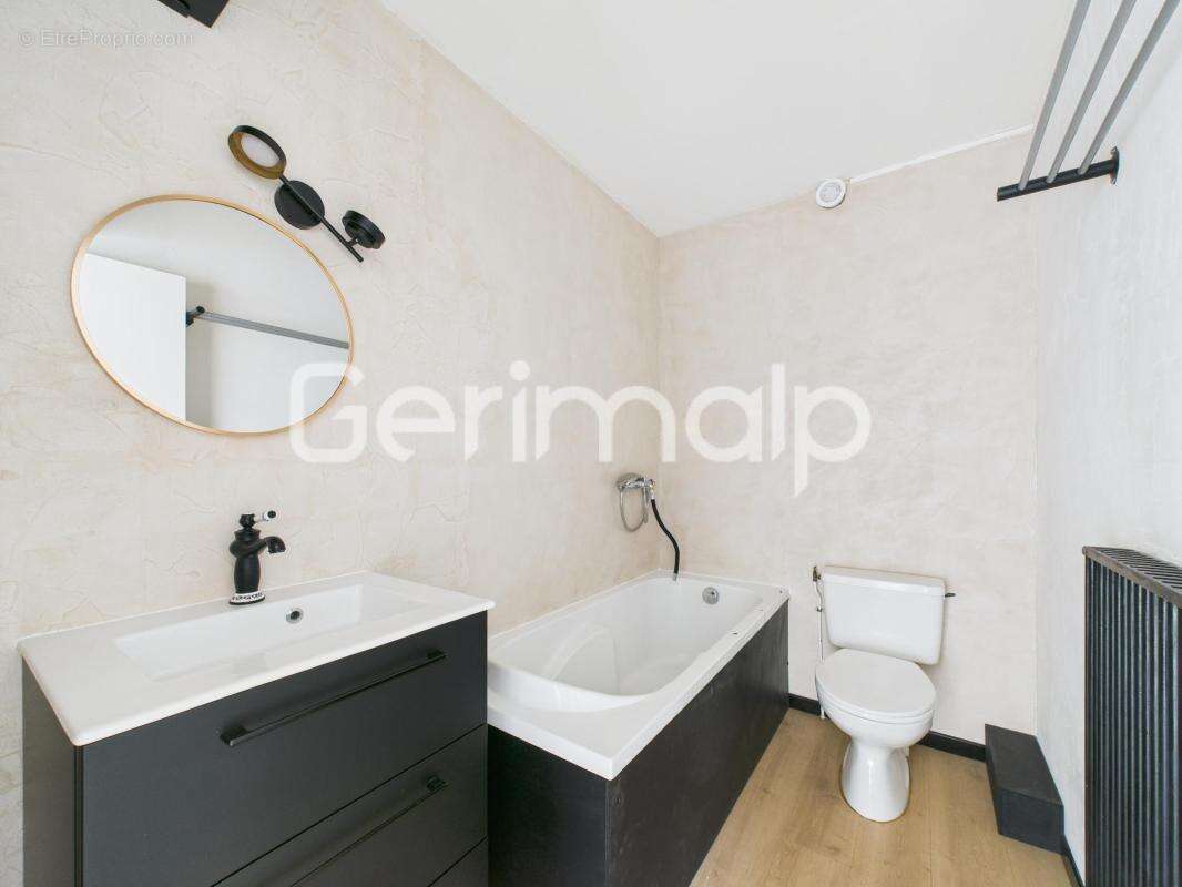 Appartement à GRUFFY
